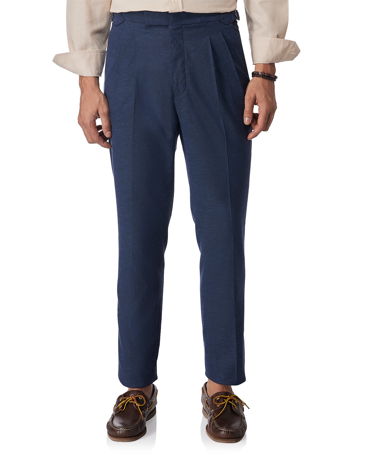 1133