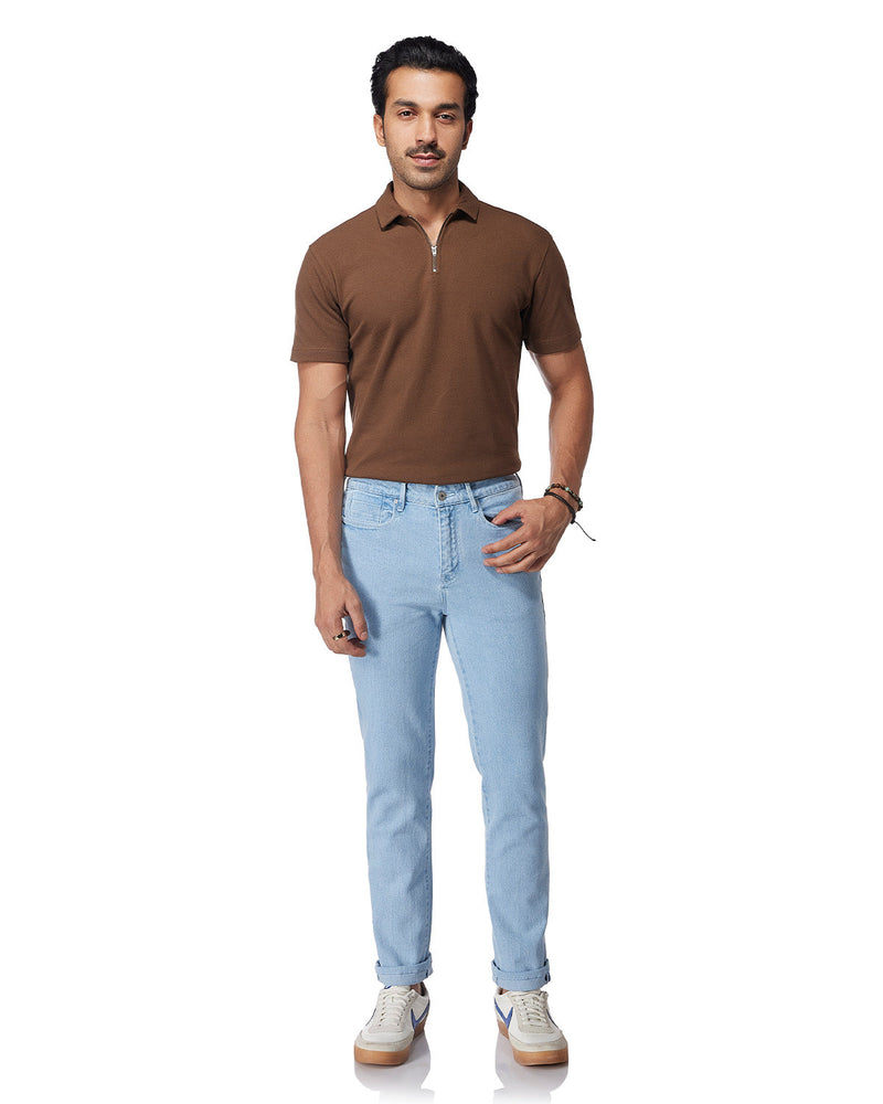 10566