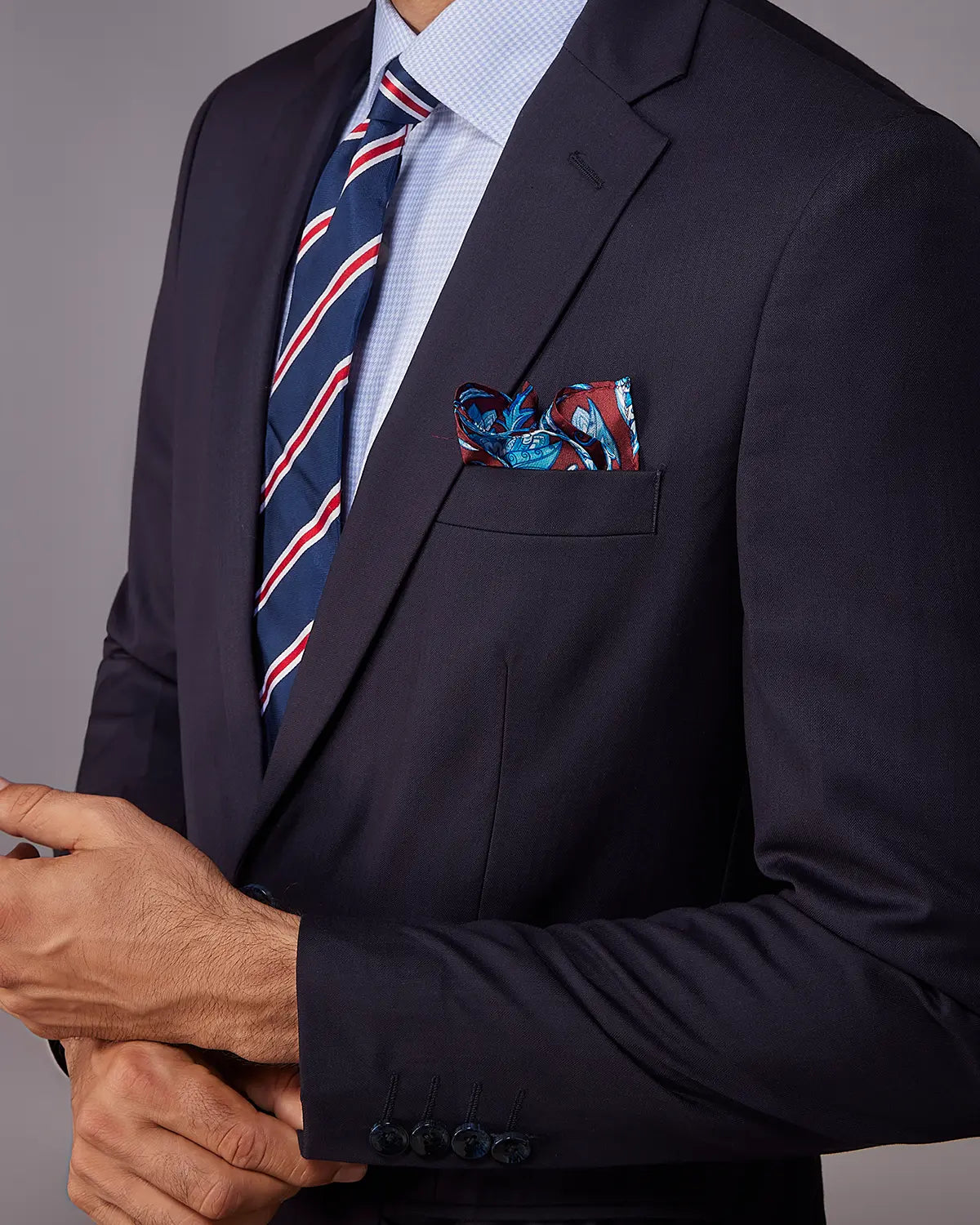 The Ellington Herringbone Suit - Navy