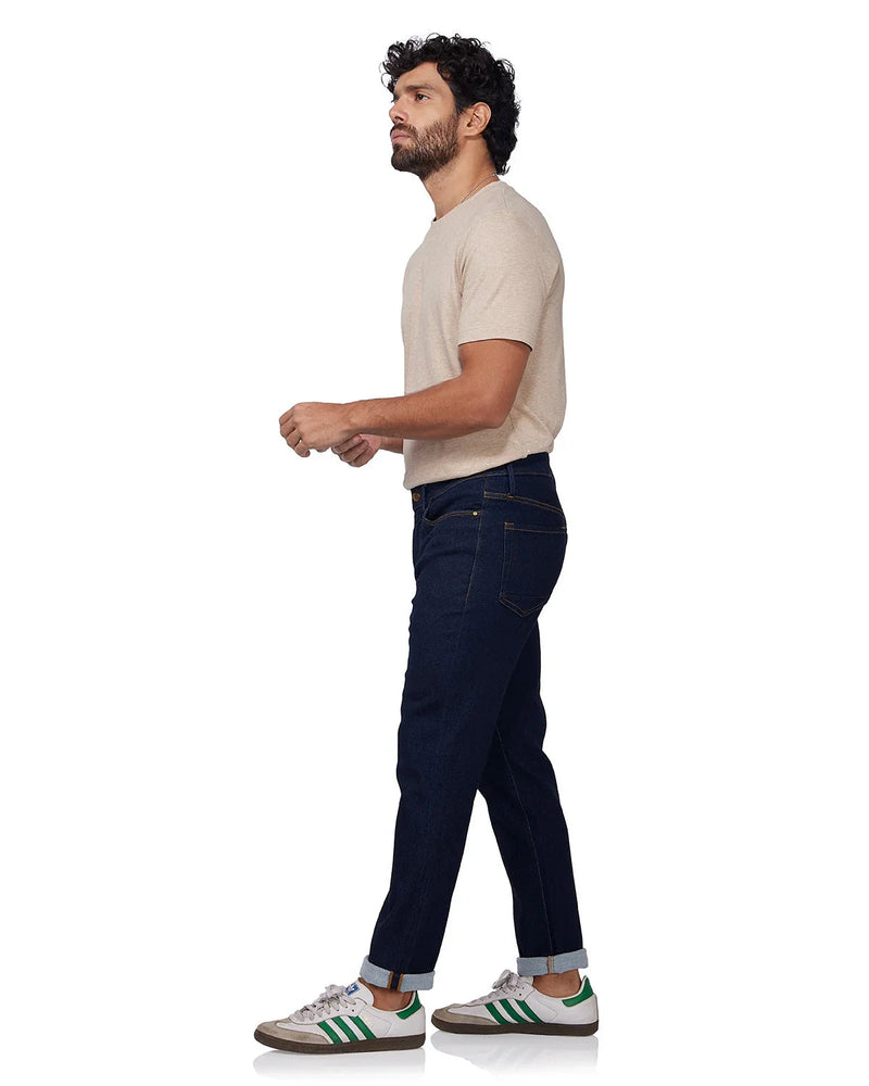 3911