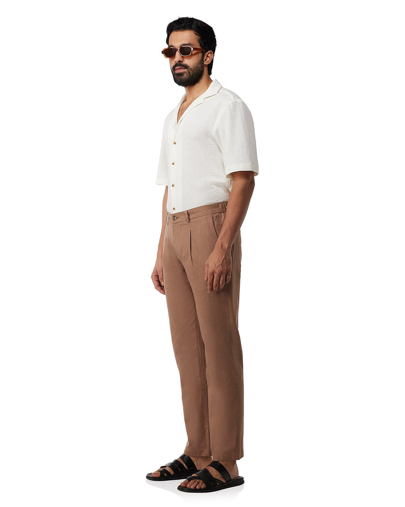 18560